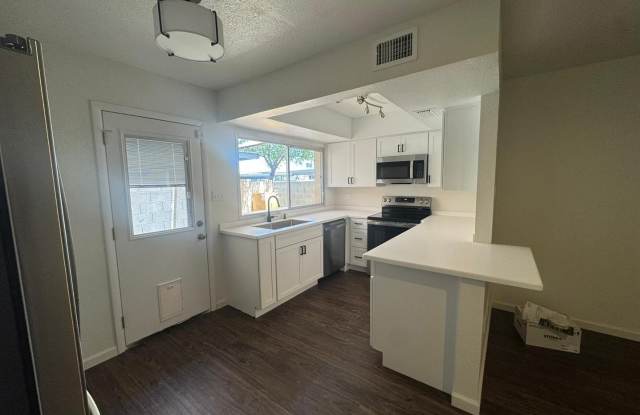 8216 E Keim Drive Gallery 3