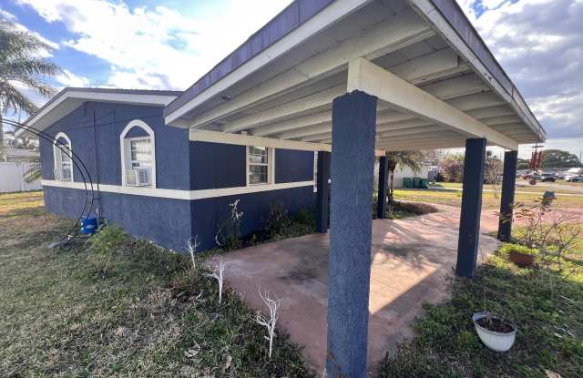 2807 Tropic Road photos photos