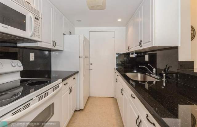 720 Orton Ave photos photos