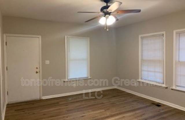 10 Baldwin St - 10 Baldwin Street, Parker, SC 29611