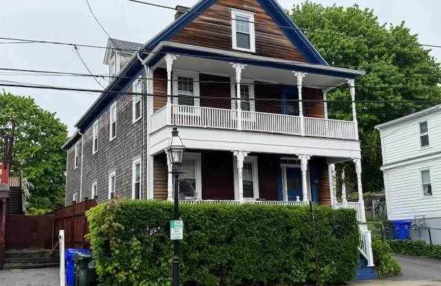 410 Thames Street - 410 Thames Street, Bristol County, RI 02809