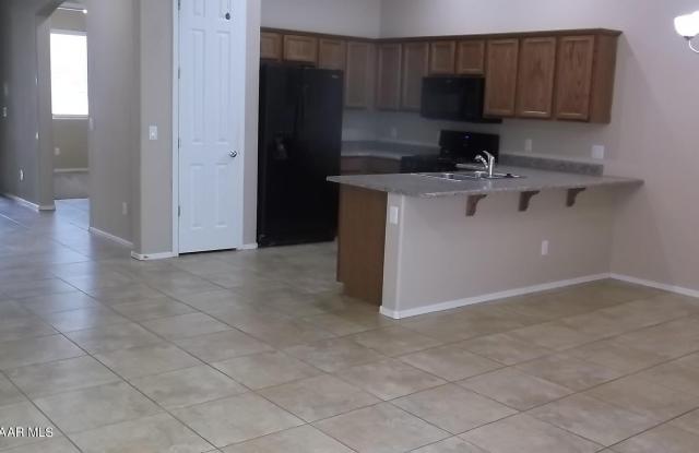 6745 E Devon Court Gallery 2