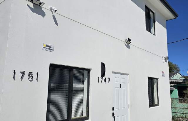 1749 Nw 69th St photos photos