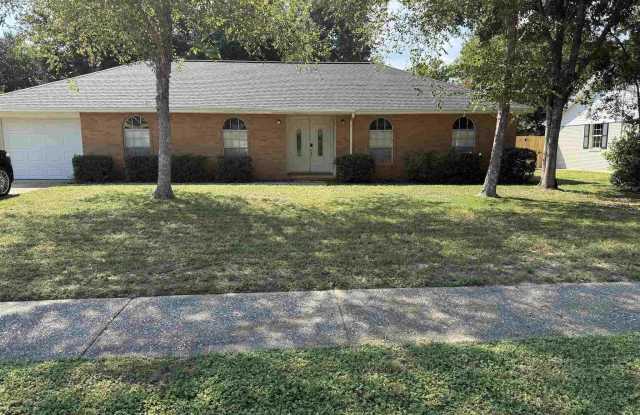 5725 Leesway Blvd photos photos