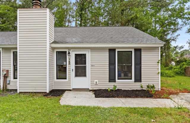 148 Corey Cir photos photos