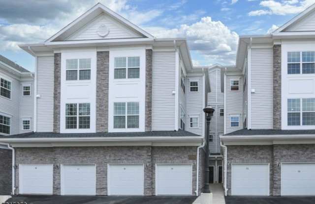 59 Veterans Way - 59 Veterans Way, Morris Plains, NJ 07950