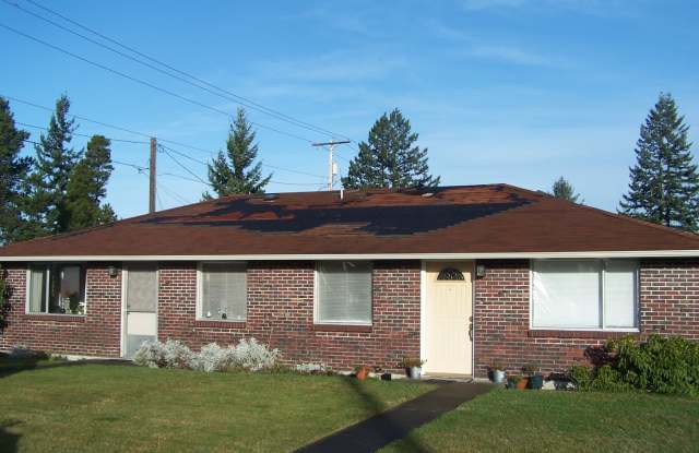 Very nice 1 bedroom duplex unit in Tacoma!! photos photos