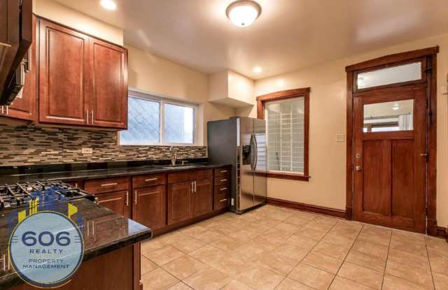 Spacious 3-Bedroom Apartment with Huge Deck & Garage Parking! Gallery 2