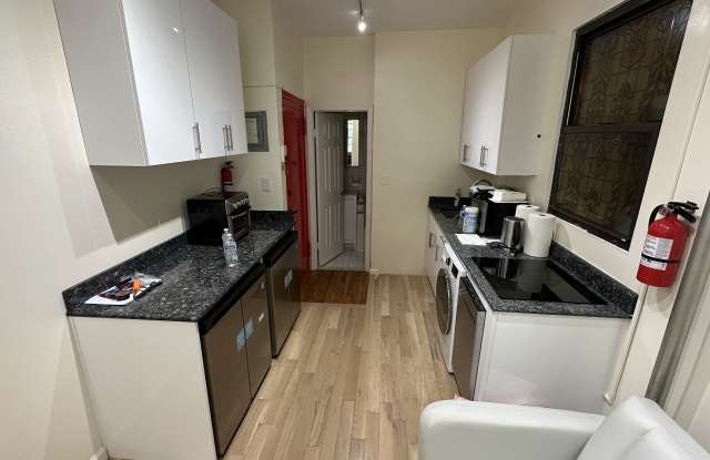 380 3rd Avenue photos photos