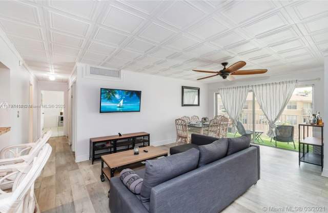 4450 NW 79th Ave - 4450 Northwest 79th Avenue, Doral, FL 33166