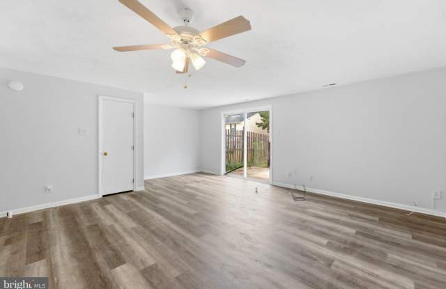 217 VISTA Court Gallery 4