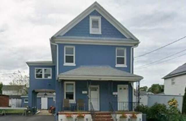 561 Summer Street unit: 2Nd Floor photos photos