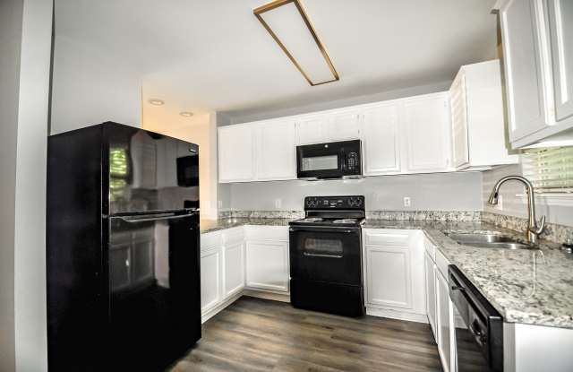 1446 West Netherland Way - 2 Gallery 4