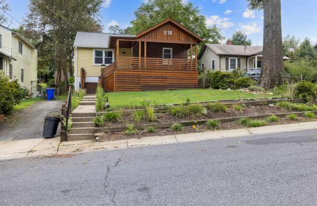 3 Bed 2 Bath - Silver Spring Single Family Home - Move In Ready - 616 Mississippi Avenue, Silver Spring, MD 20910