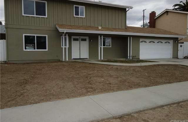 11347 Kelowna Street Gallery 2