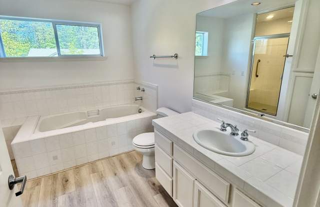 133 Argall Way - 1Suite E photos photos
