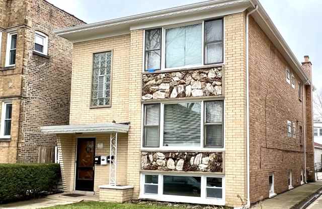 4742 N Keystone Avenue Gallery 2