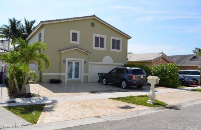 15543 SW 137th Pl #0 Gallery 2