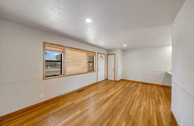 1350 North 17th Street Gallery 4