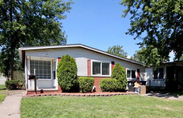 Neat and clean 3 bedroom ranch for rent in a great Westland neighborhood. Open House Sunday 5/19 2-4pm. No section 8. Minimum 650 credit score required. - 602 South Hawthorne Street, Westland, MI 48186