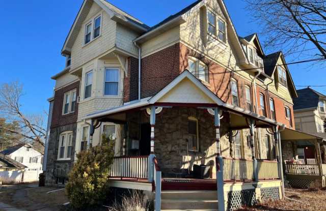 77 West Lacrosse Avenue photos photos