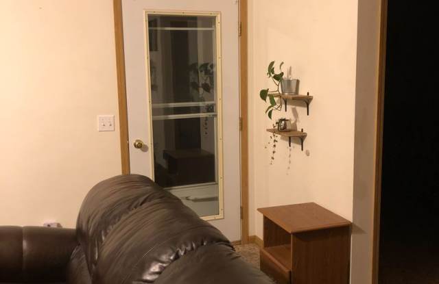 Wide Open Spaces - 3 Bedroom 2 Bathroom House in Gallatin Gateway Gallery 3