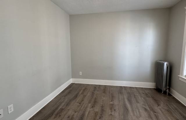 18 Lakewood StreetApt 2L Gallery 2