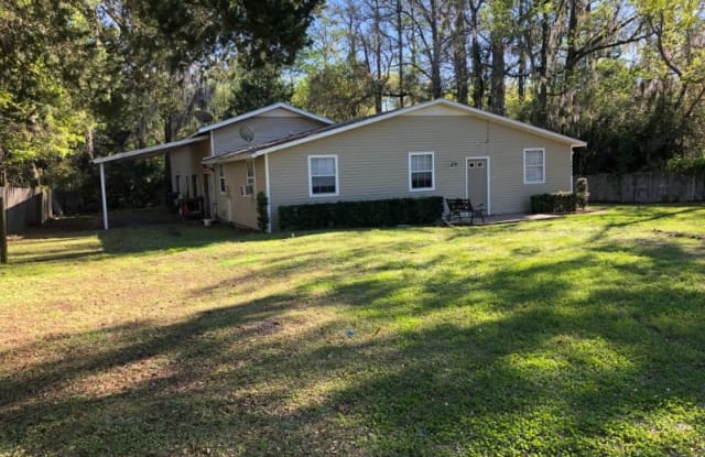 7442 Silver Lake Ter - 7442 Silver Lake Terrace, Jacksonville, FL 32216