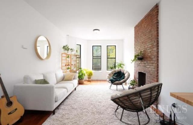 438 Saint Nicholas Avenue - 438 Saint Nicholas Avenue, New York City, NY 10027