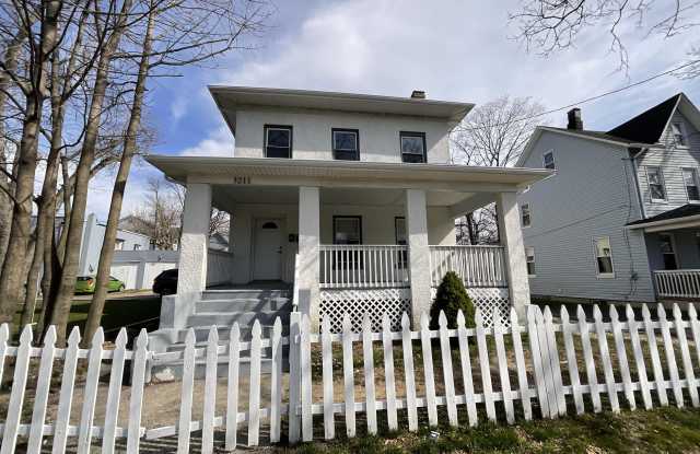 1015 Mattison Avenue unit: B photos photos