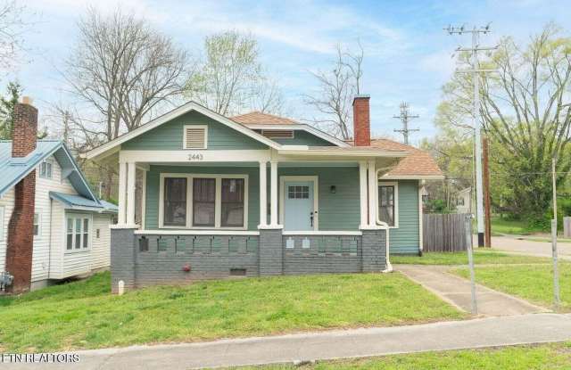 2443 Jefferson Ave photos photos
