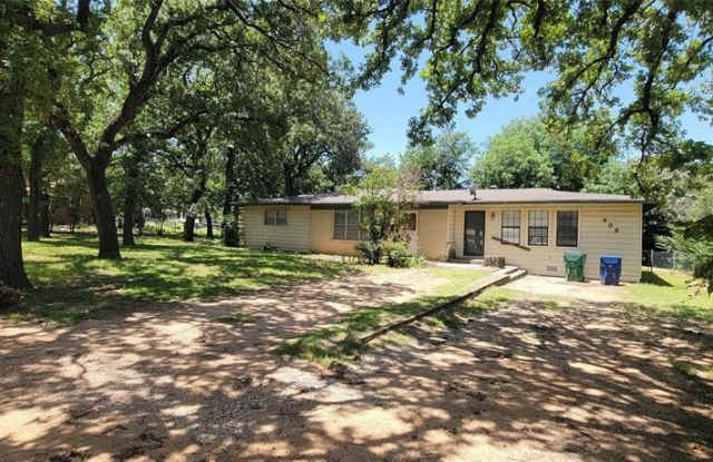 405 Johns Drive photos photos