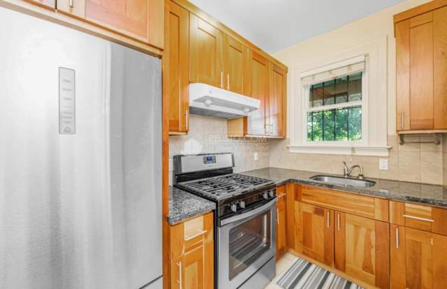 410 Broderick St. photos photos