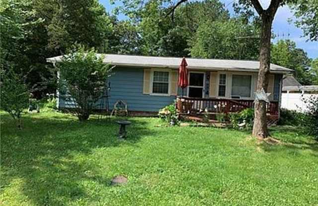 207 Belvidere Street, Waverly VA photos photos