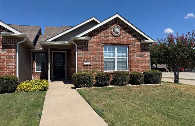 502 Oakridge Drive photos photos 502 Oakridge Drive photos photos