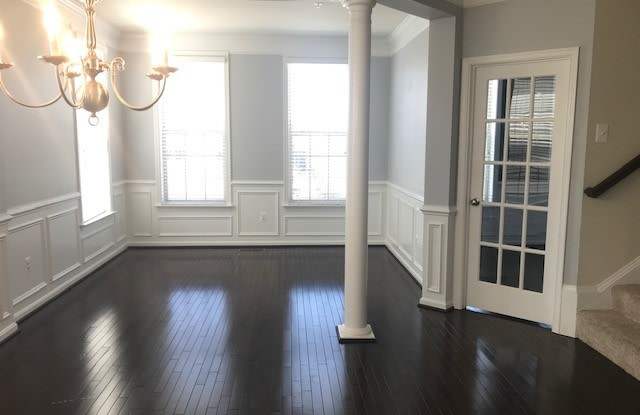 Arnold Beautiful End Unit Townhome - 317 Hersden Lane, Arnold, MD 21012