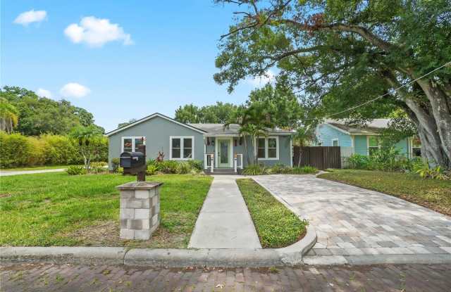 719 W WOODLAWN AVENUE photos photos