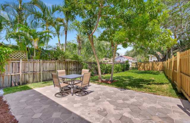 620 Southwest 7th Avenue photos photos