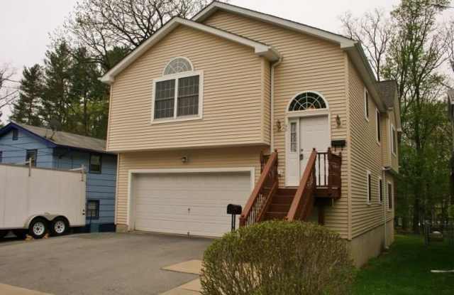 46 Commonwealth Avenue photos photos
