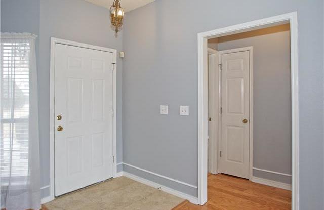 9960 Williford Trail Gallery 2
