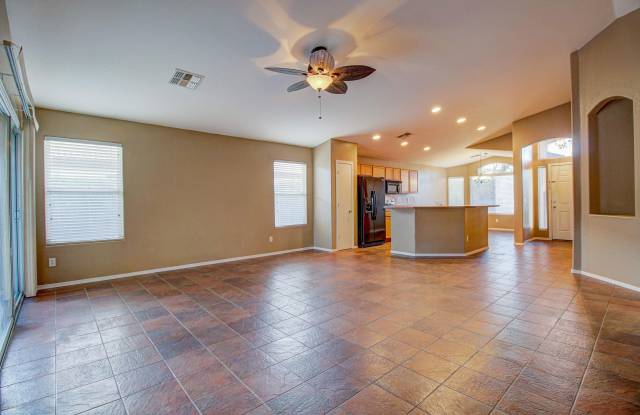 8478 W Monona Lane Gallery 2