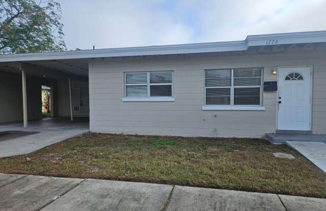 2 Bedroom Unit in St Pete photos photos