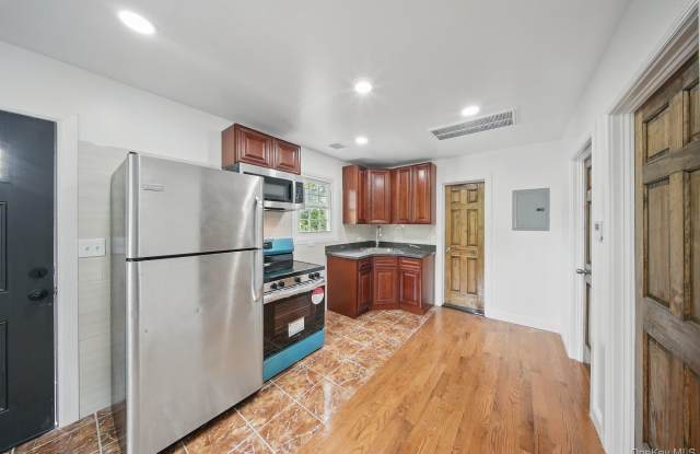 14 Yankee Place photos photos