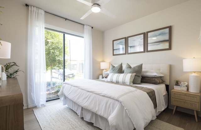 Broadstone Creekside Gallery 4