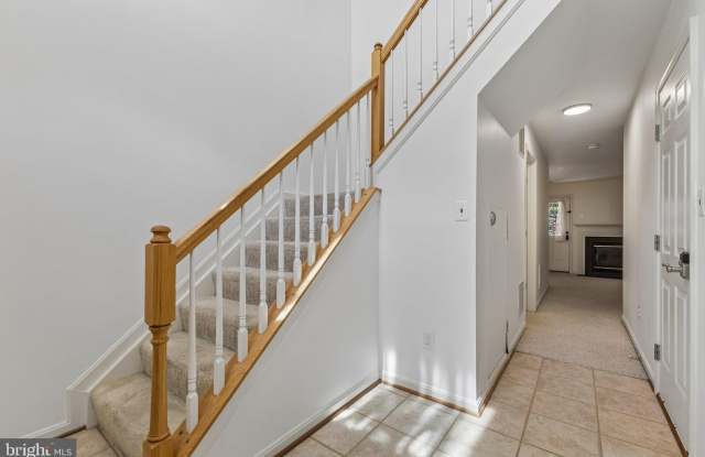 21957 GOLDEN SPIKE Terrace Gallery 3