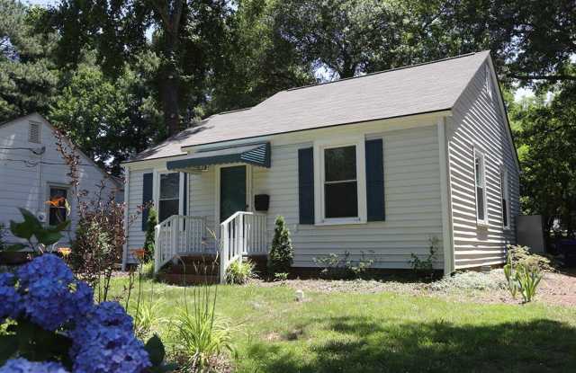102 E Edgewood Drive Gallery 2