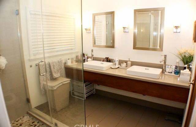 4820 Abbeyville Avenue photos photos