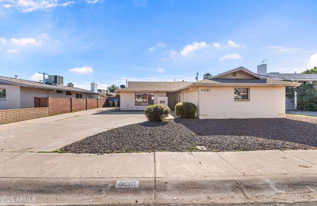 4401 W CLAREMONT Street photos photos