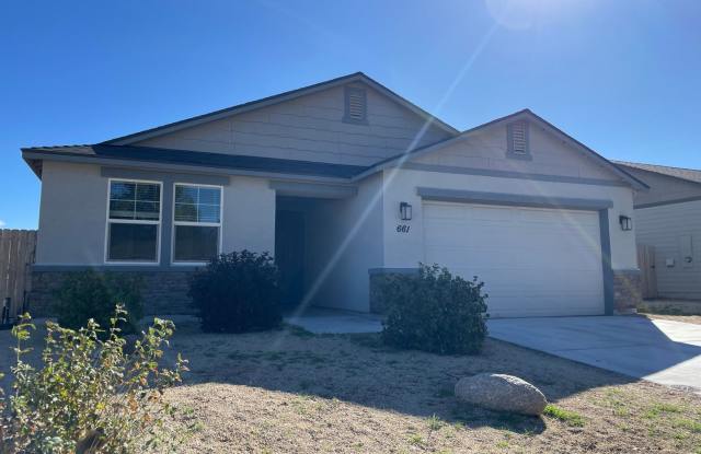 4 Bedroom, 2 Bath, Single Story Gallery 1