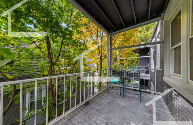 3 Bed 1 Bath in Brighton - Close to Oak Square Gallery 4